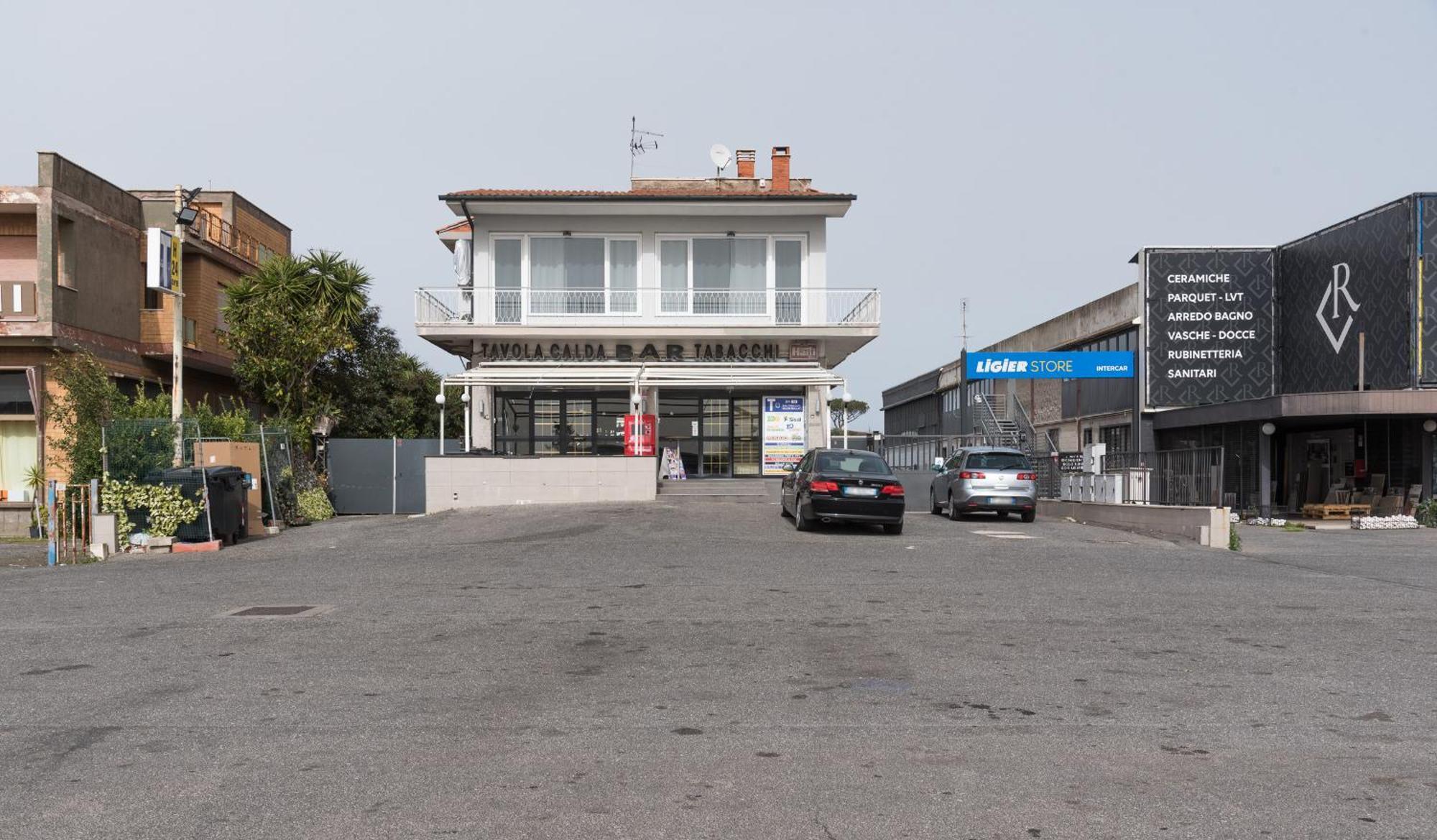 Travelershome Ciampino Airport Guesthouse 600M To Airport Luaran gambar
