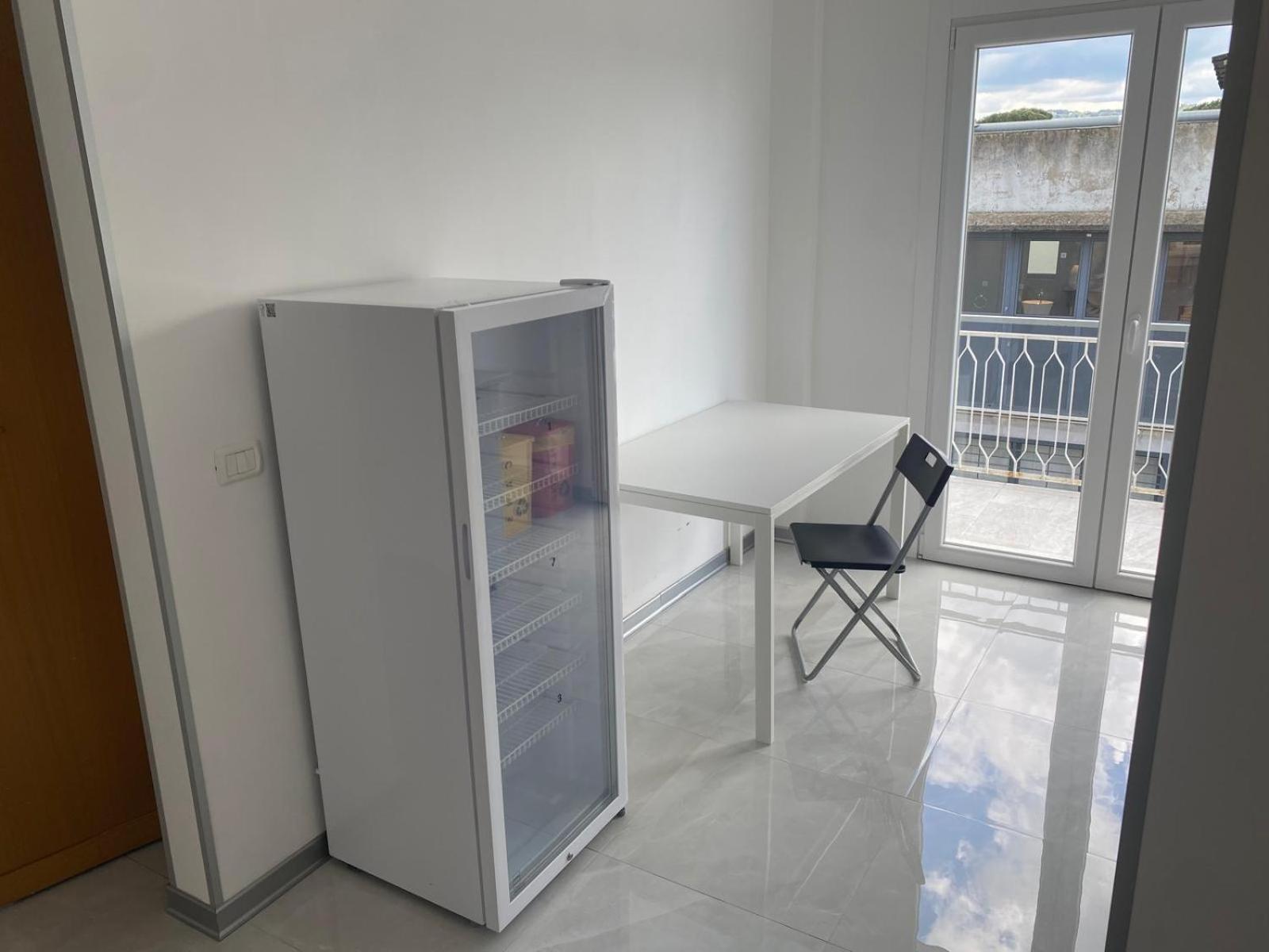 Travelershome Ciampino Airport Guesthouse 600M To Airport Luaran gambar